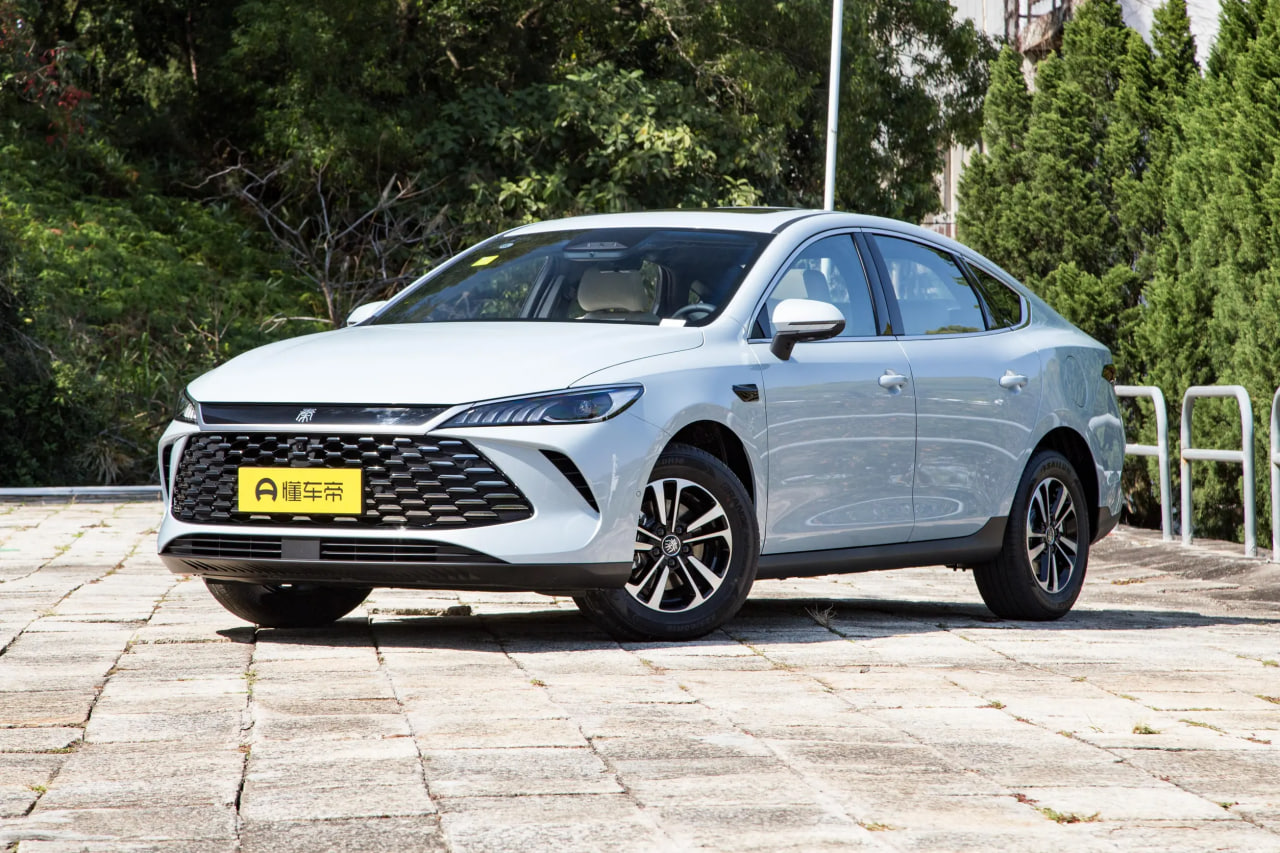 BYD Qin plus DM-i (2026)