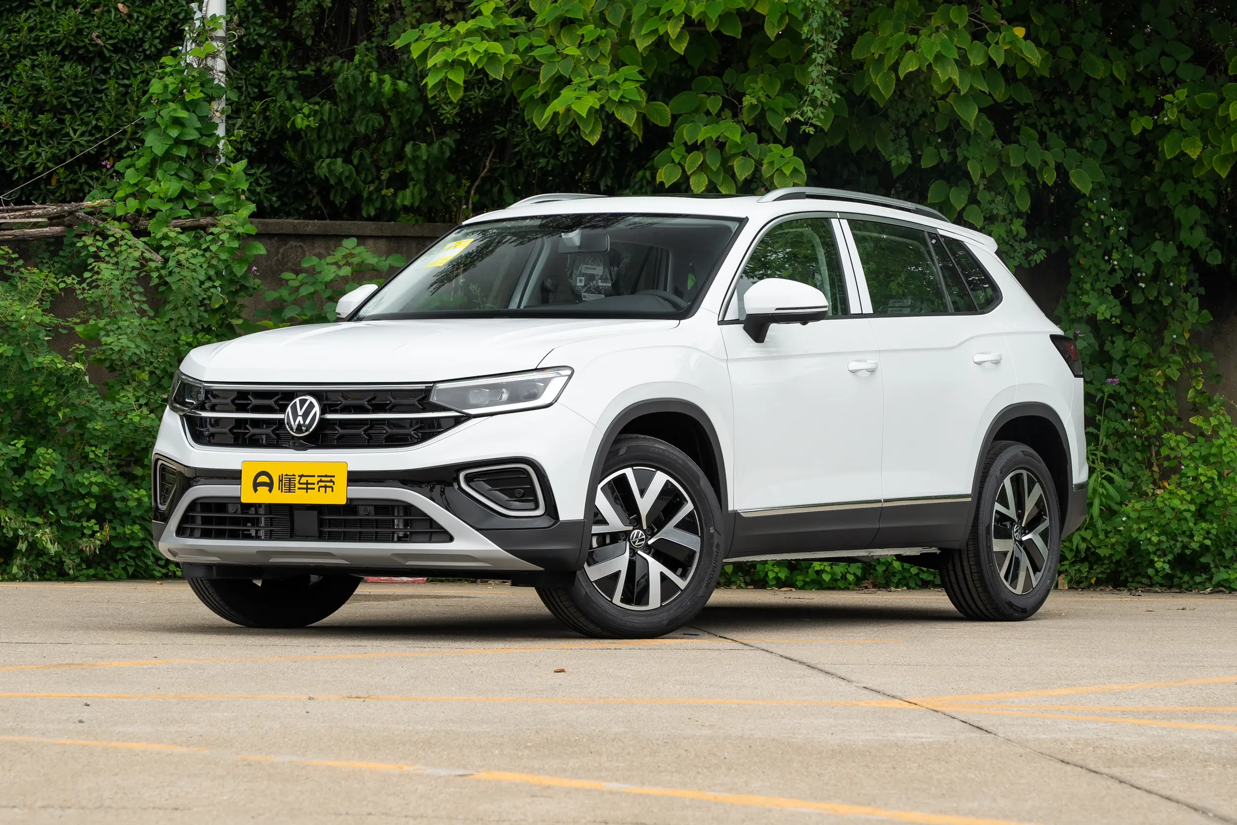 Автомобиль Volkswagen Tayron (Tanyue) (2026)