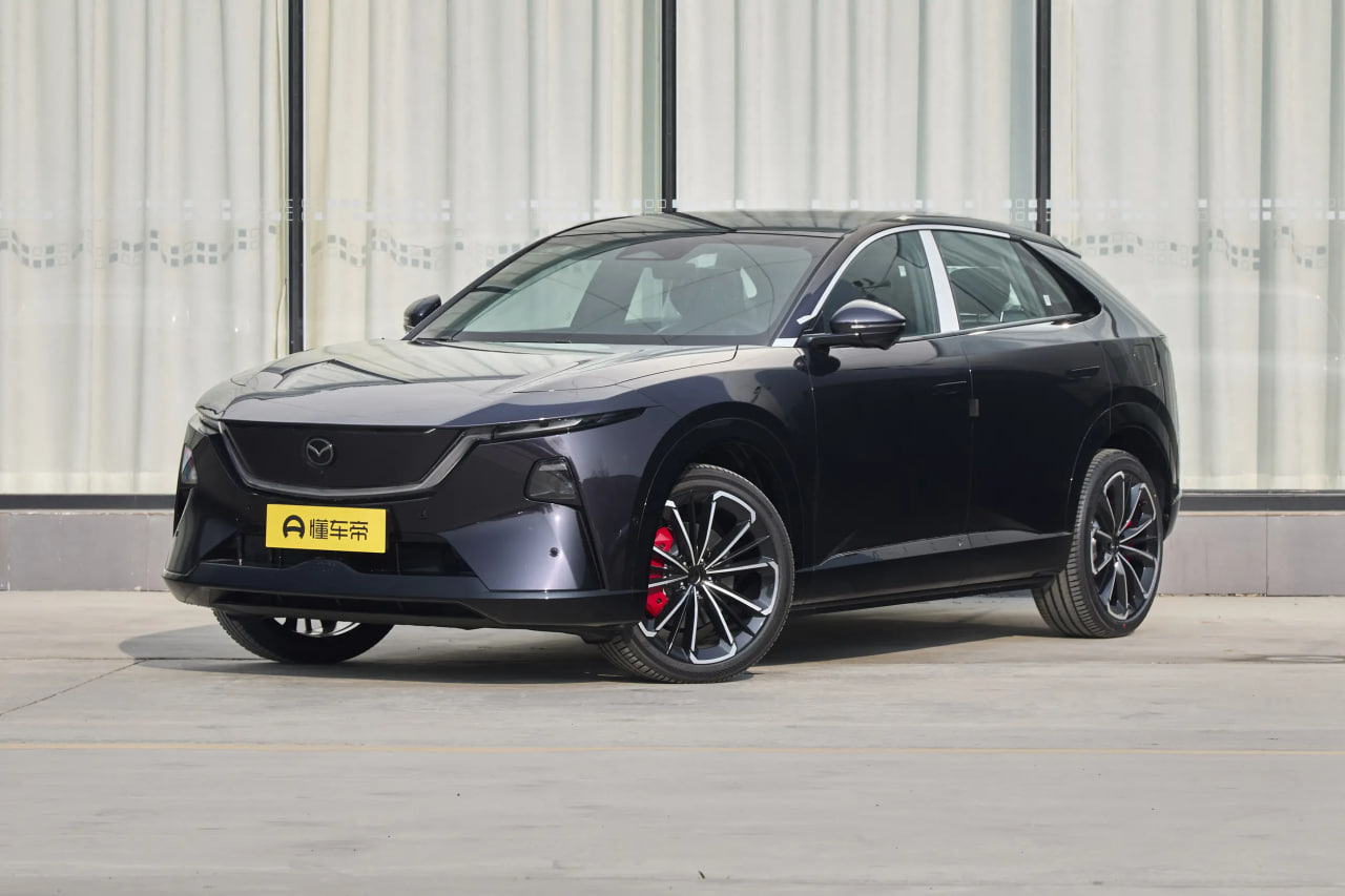 Автомобиль Mazda EZ-60 Hybrid (2026)