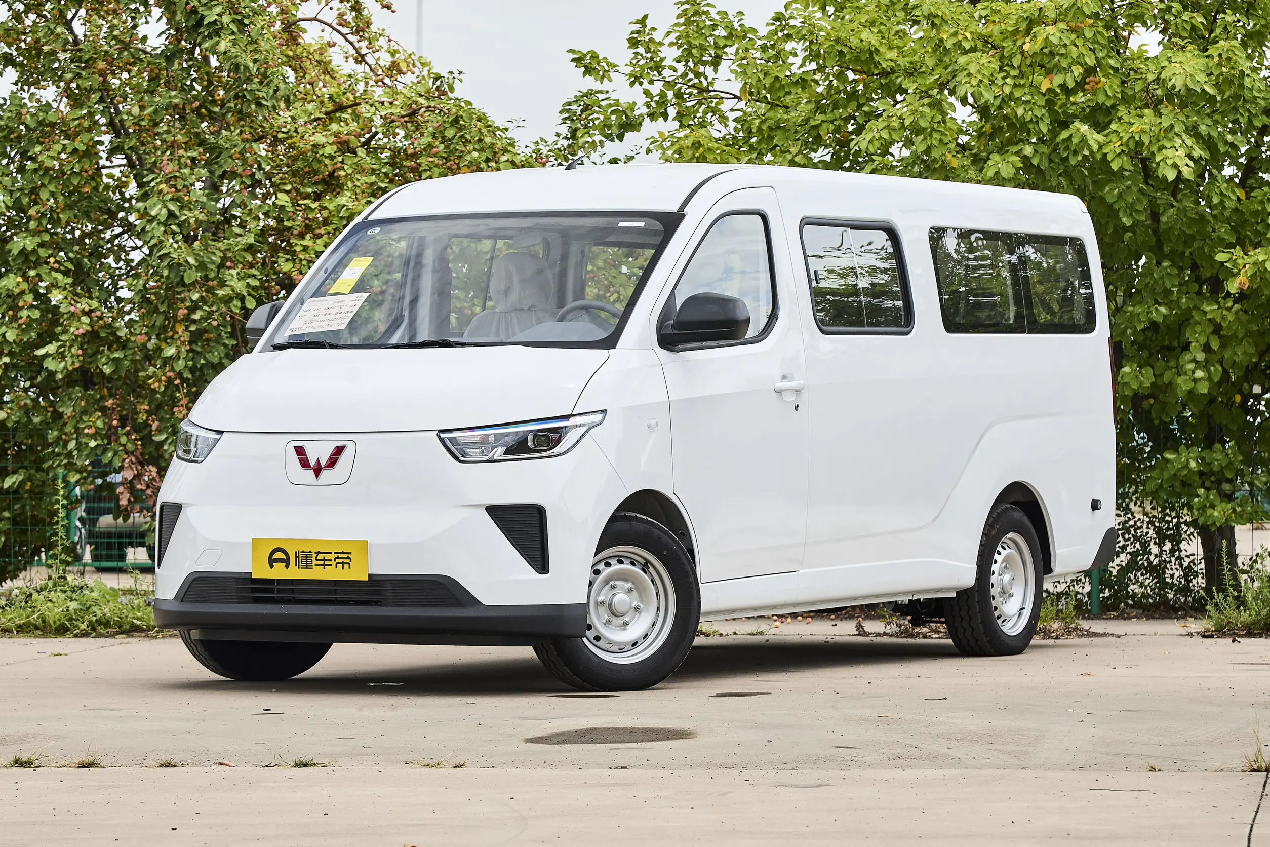 Автомобиль Wuling Wuling Yangguang (2026)