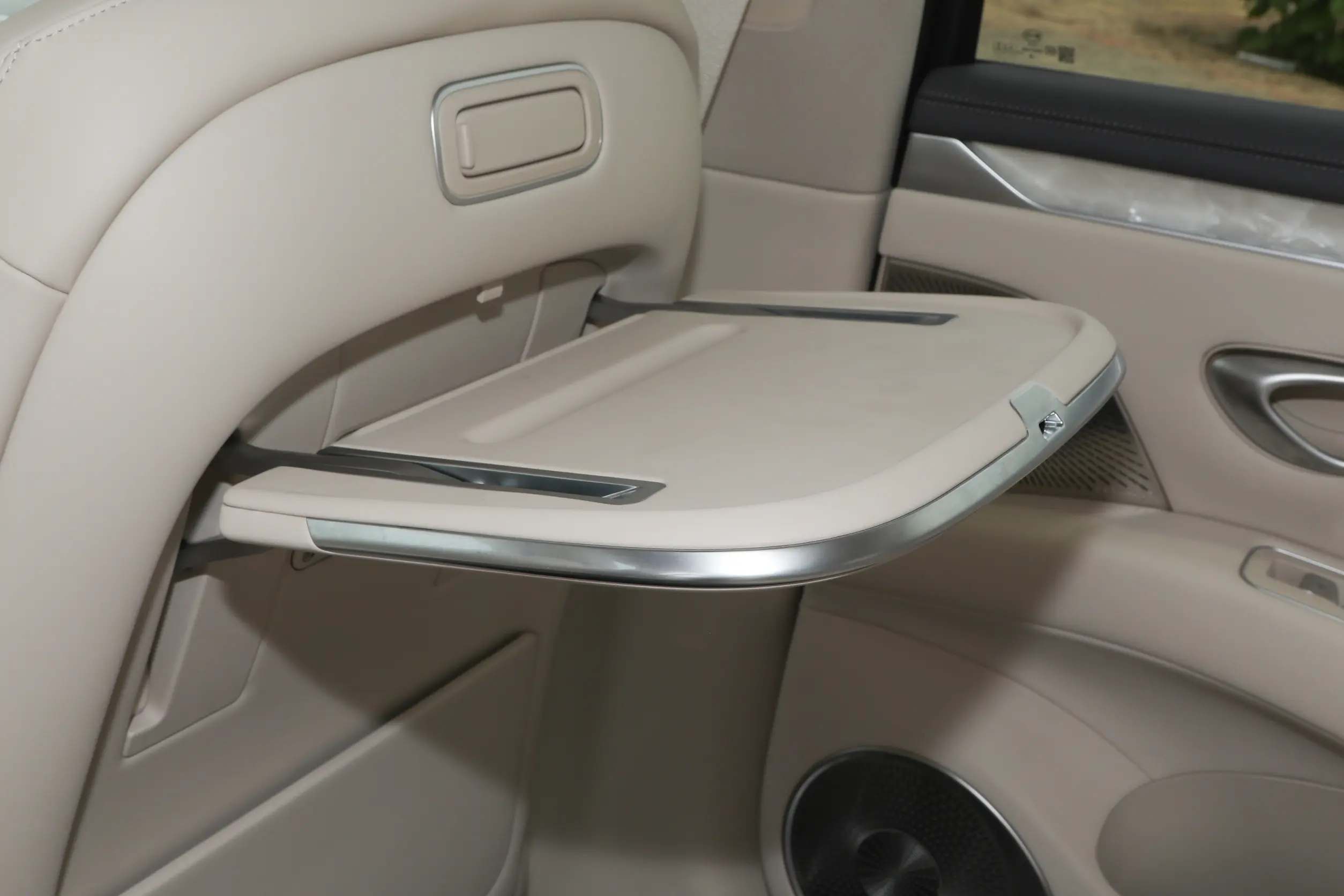  BYD Seal 08 EV