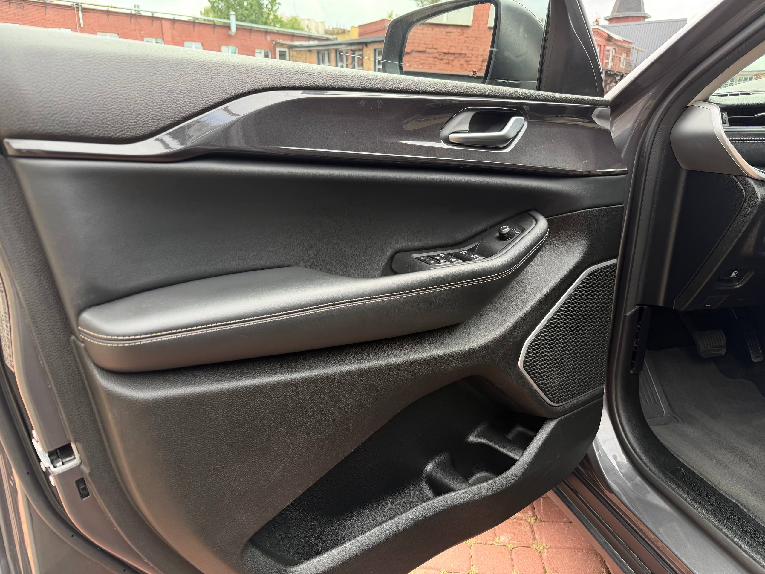 JEEP GRAND CHEROKEE L LAREDO В НАЛИЧИИ В МИНСКЕ