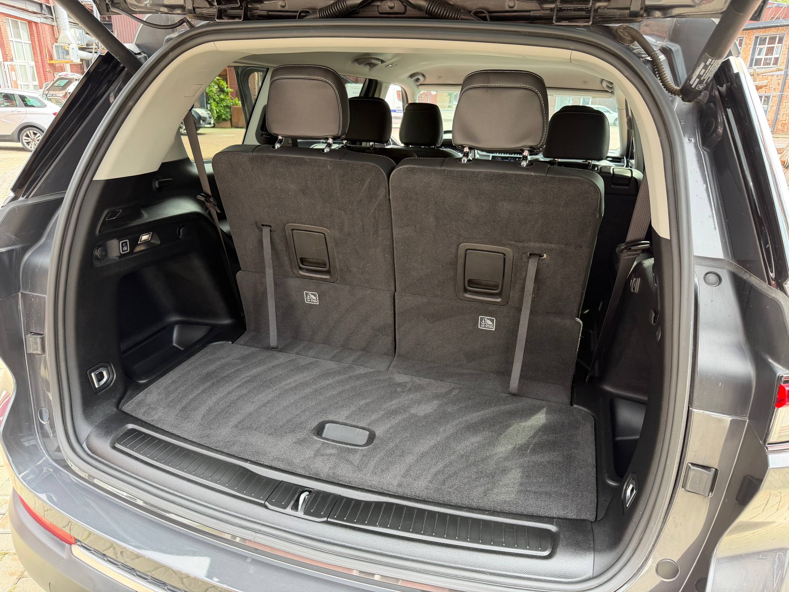  JEEP GRAND CHEROKEE L LAREDO В НАЛИЧИИ В МИНСКЕ