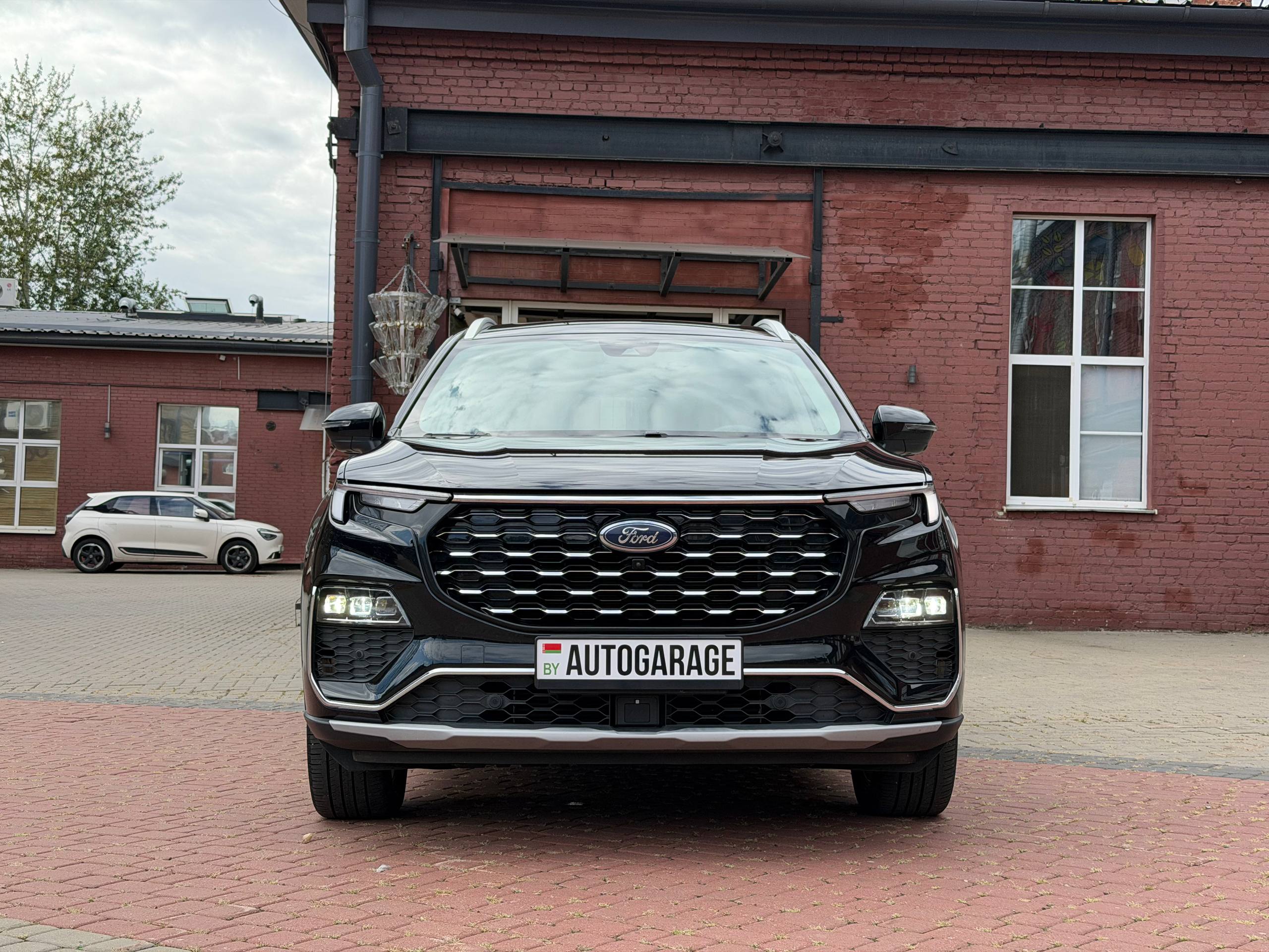  Ford Equator Titanium Б/У В НАЛИЧИИ В МИНСКЕ