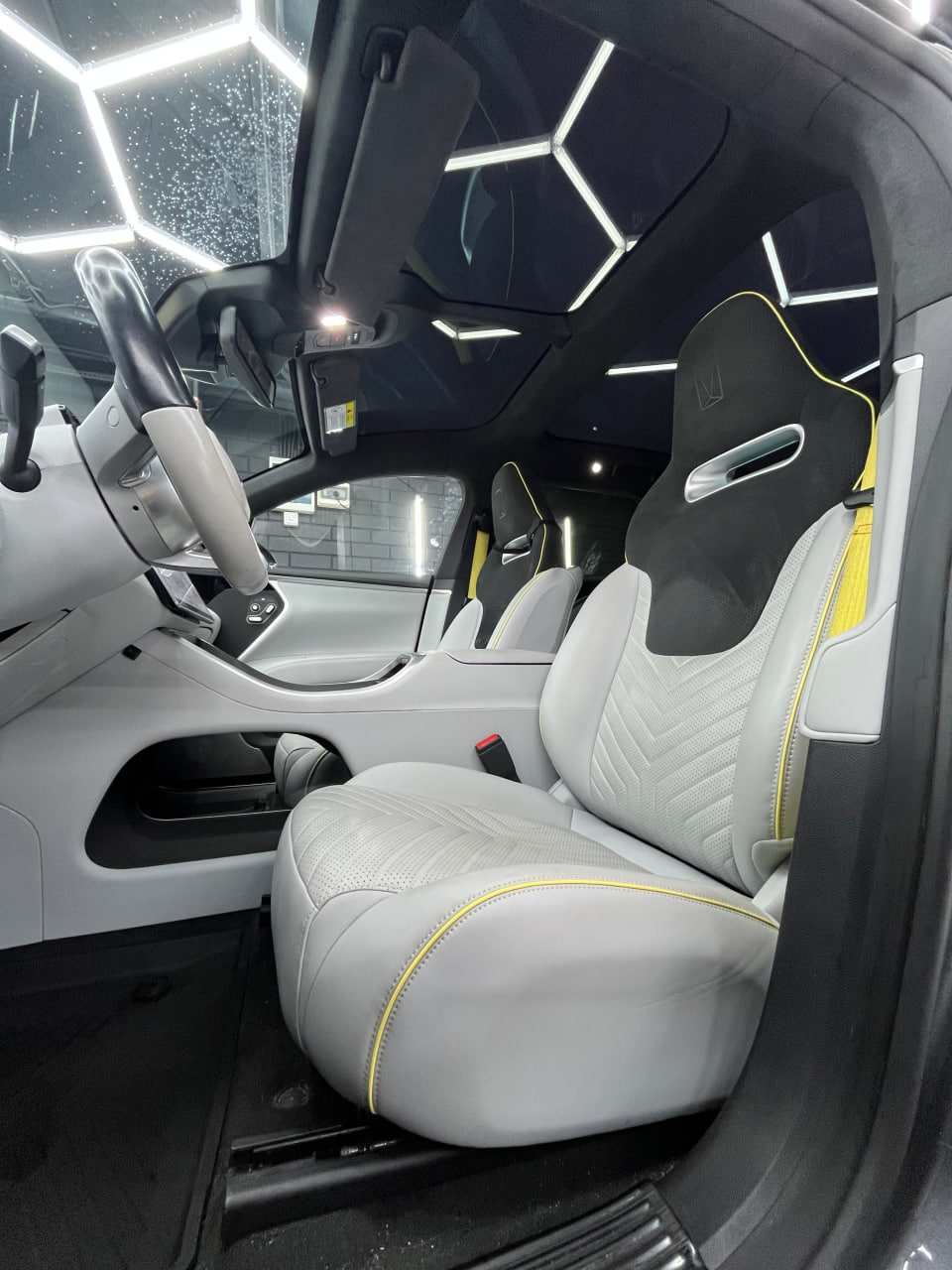  AVATR 11 Ultra Long Range Dual Motor Luxury В НАЛИЧИИ В МИНСКЕ