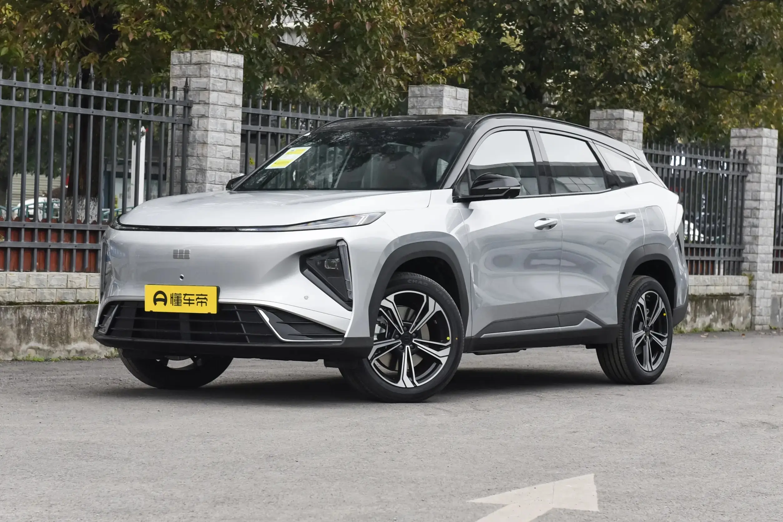 Geely Galaxy L7 EM-i