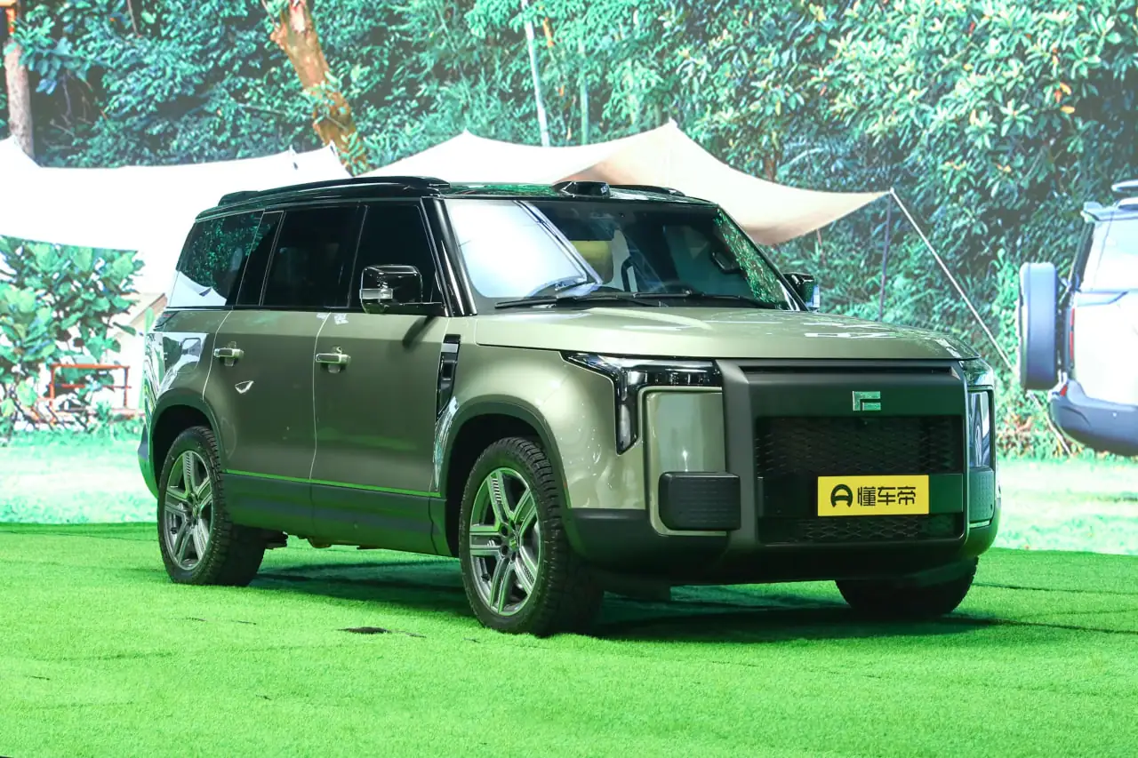 Polar Stone 01 Hybrid