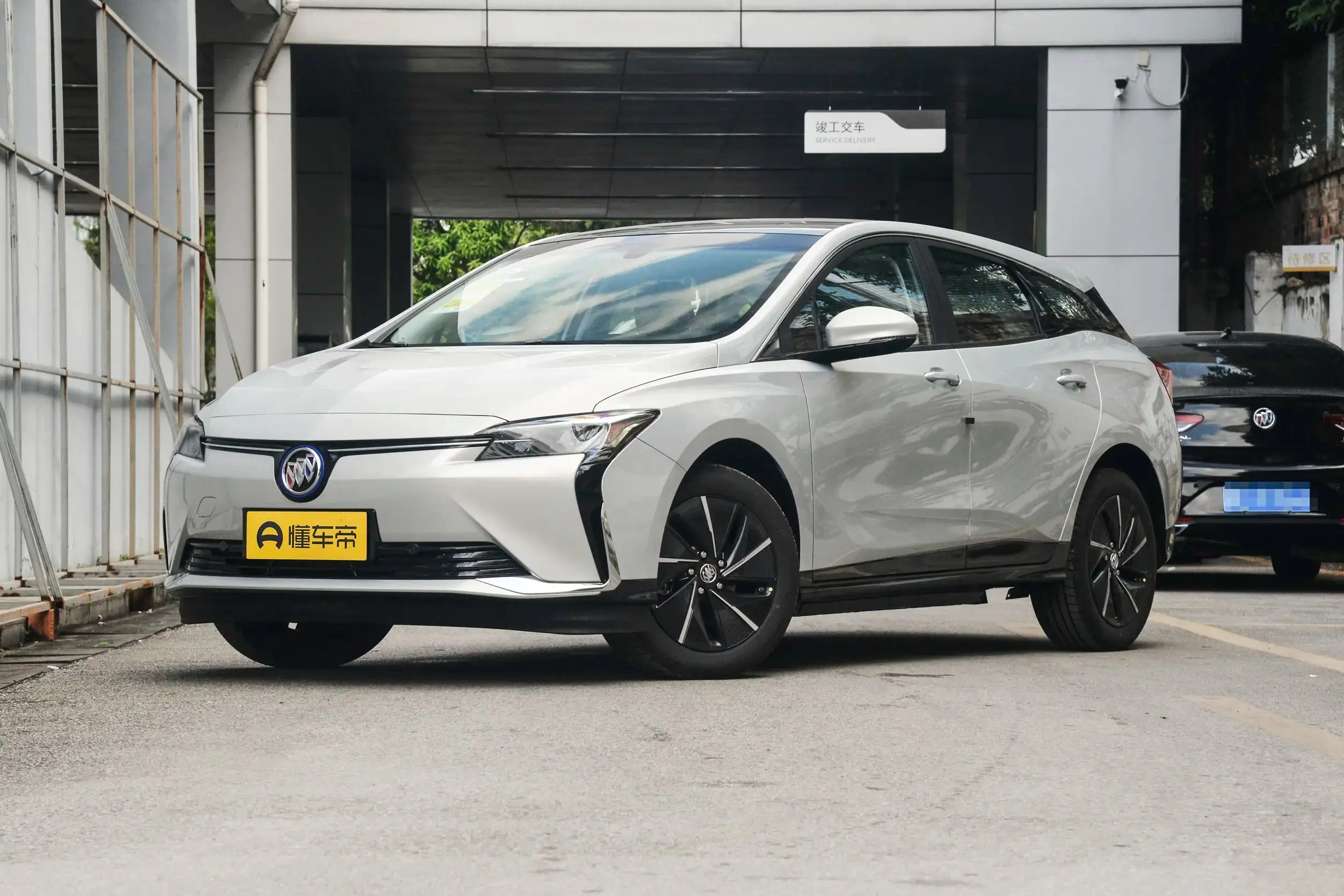 Buick Velite 6