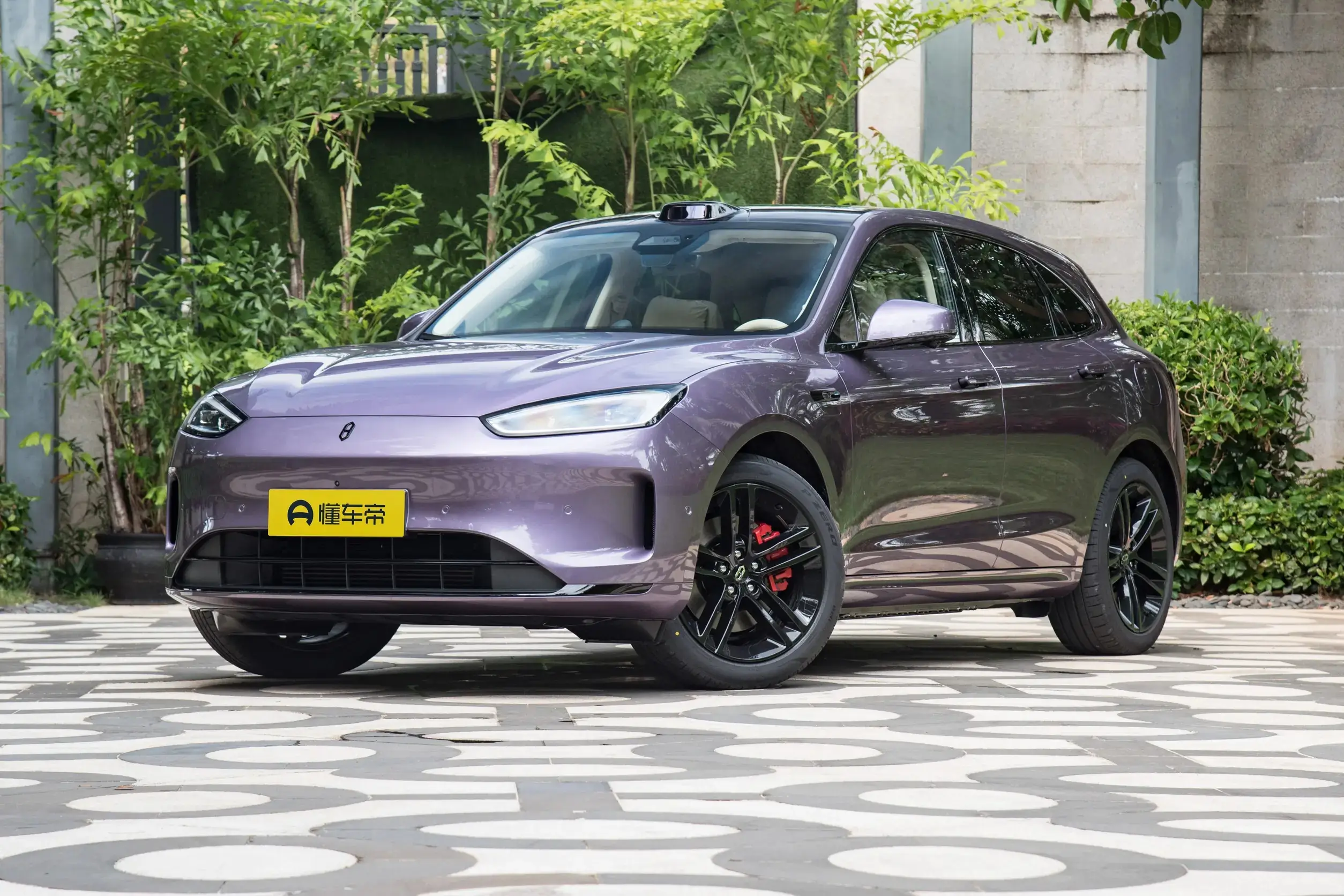 AITO M5 Hybrid