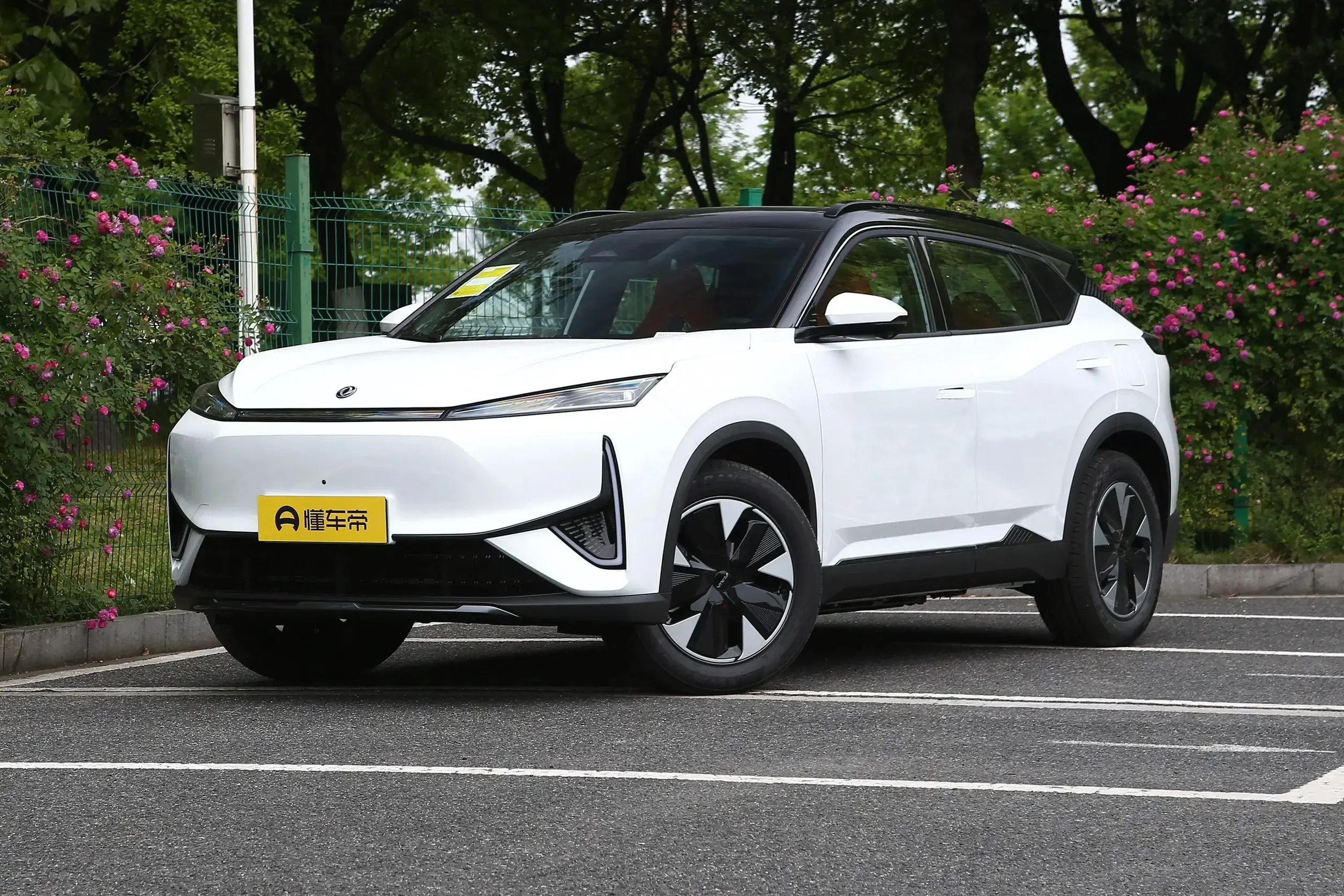 Dongfeng L7 PHEV