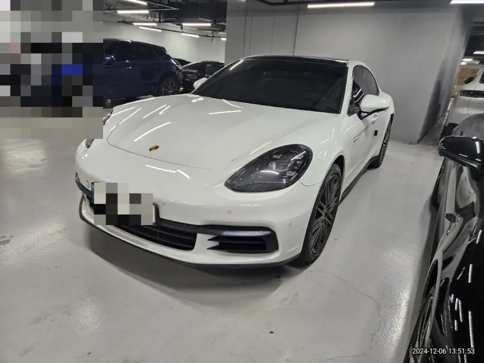 Porsche Panamera 971 E-Hybrid