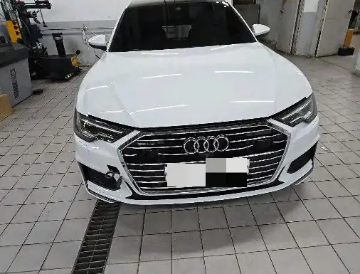 Audi A6 C8 45TFSI