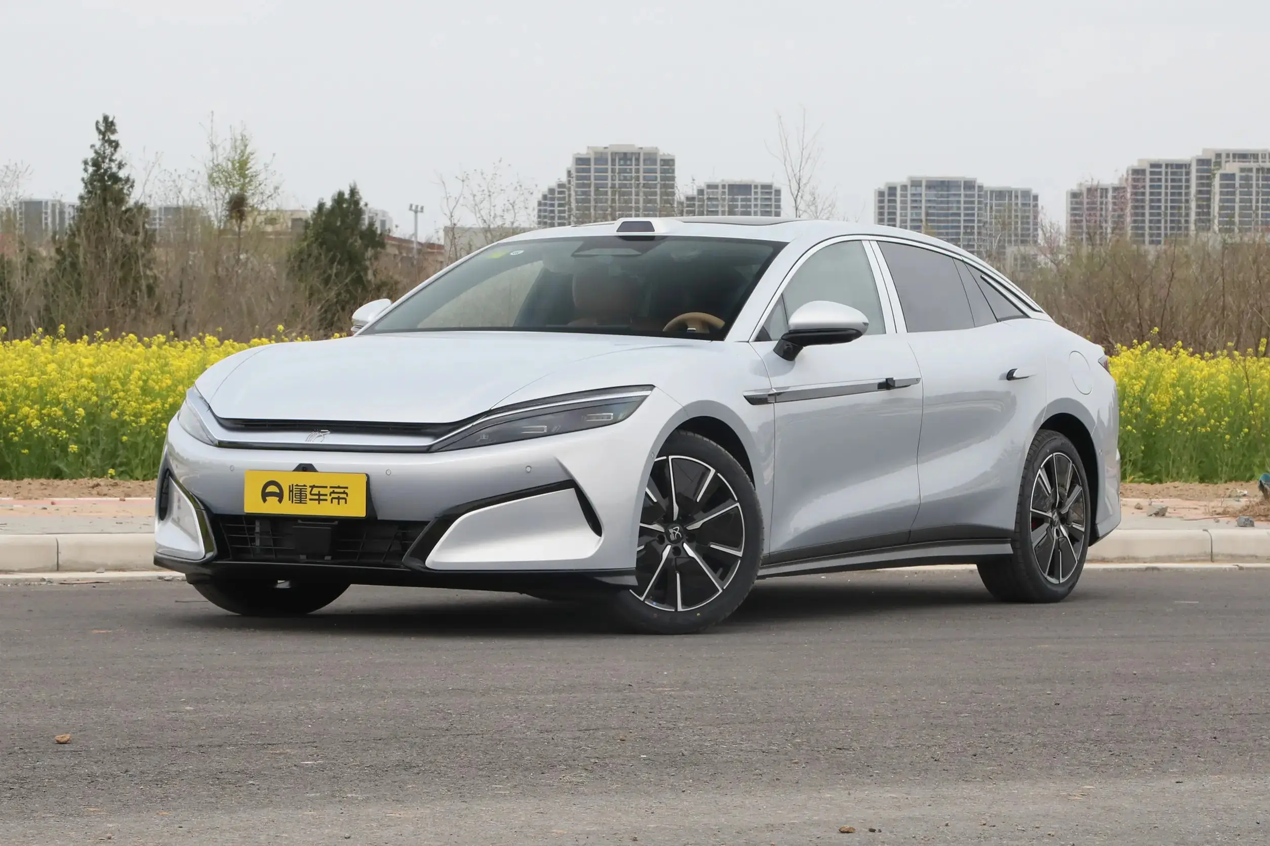 BYD Han L DM-i
