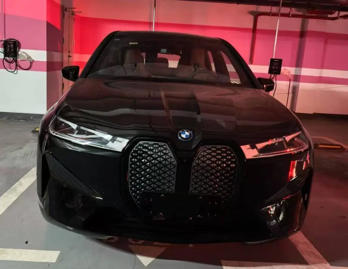 BMW iX xDrive Б/У