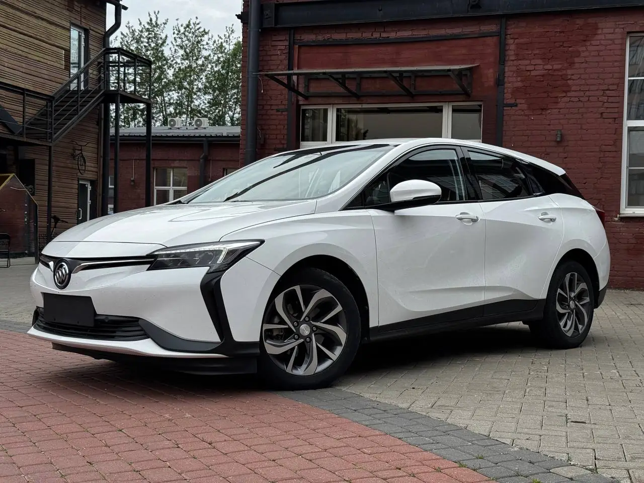 Buick VELITE 6 Fashion version Б/У