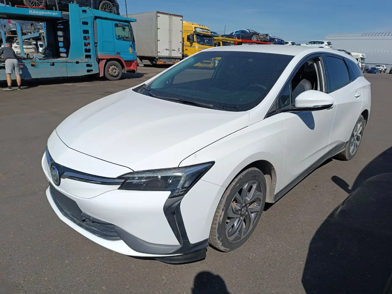 Buick VELITE 6 Fashion version Б/У