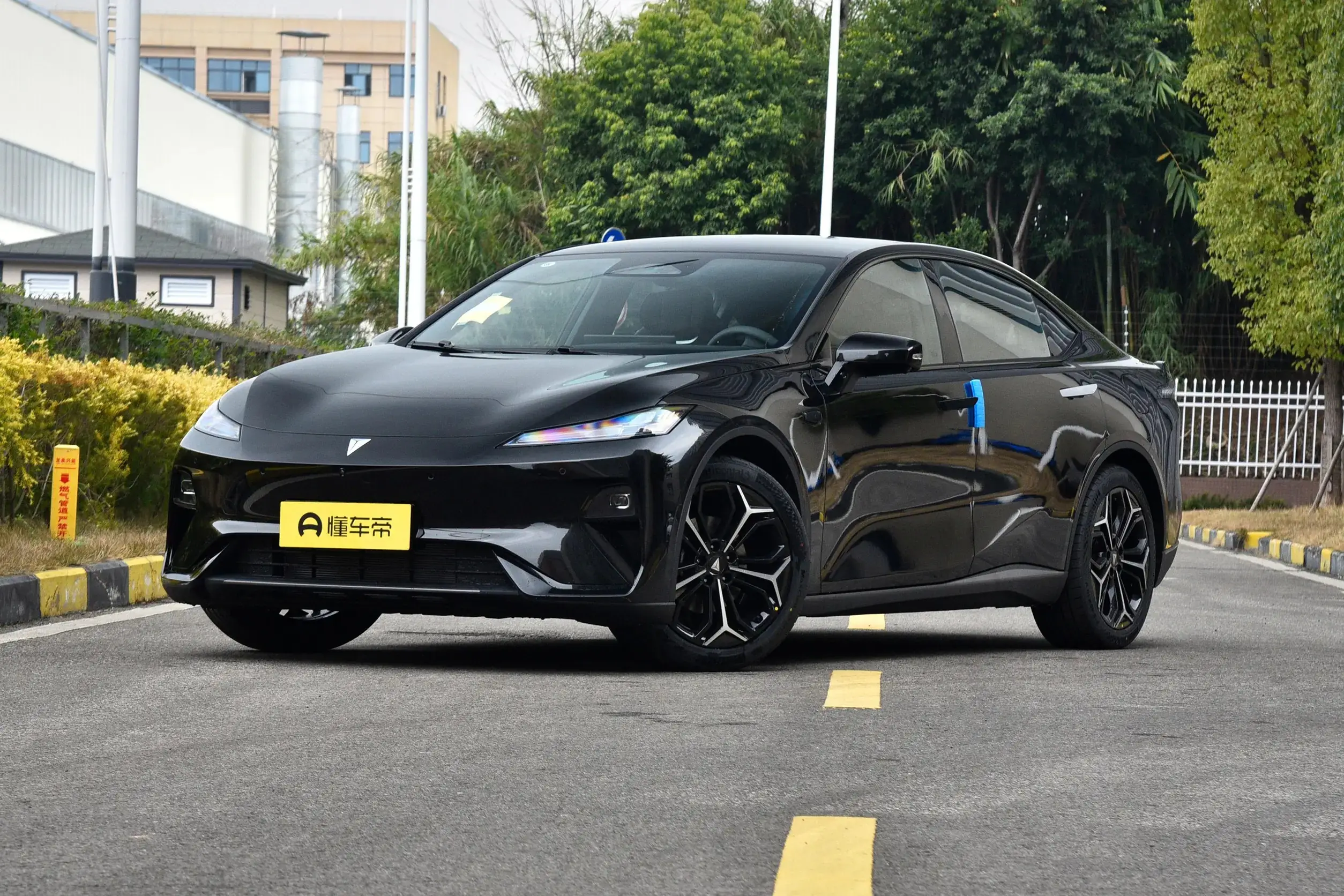 Deepal (Shenlan) L07 Hybrid