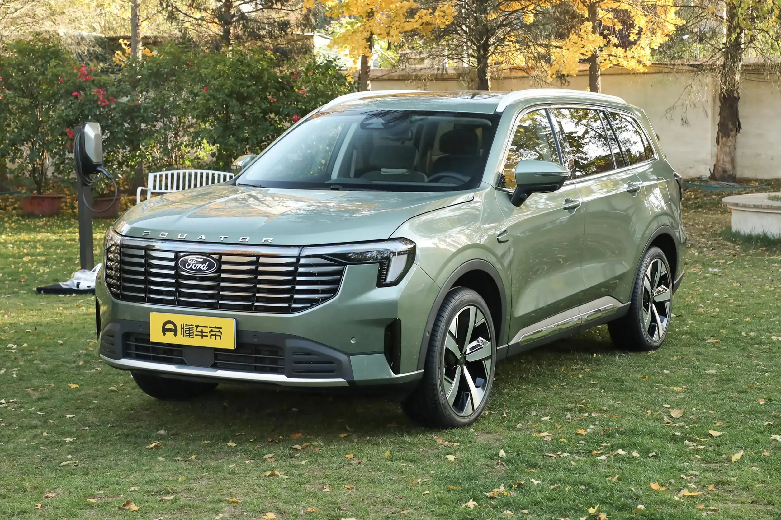Ford EQUATOR PHEV