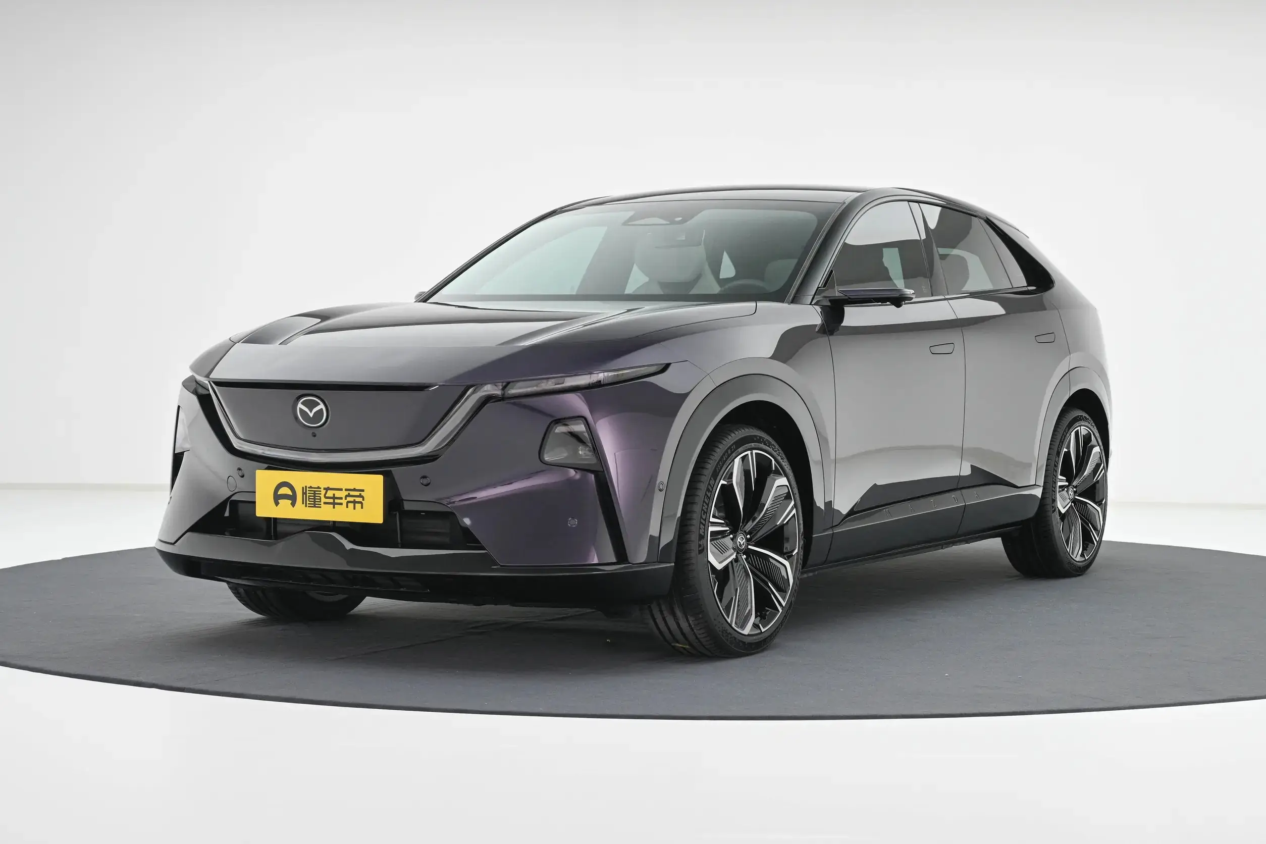 Mazda EZ-60 EV