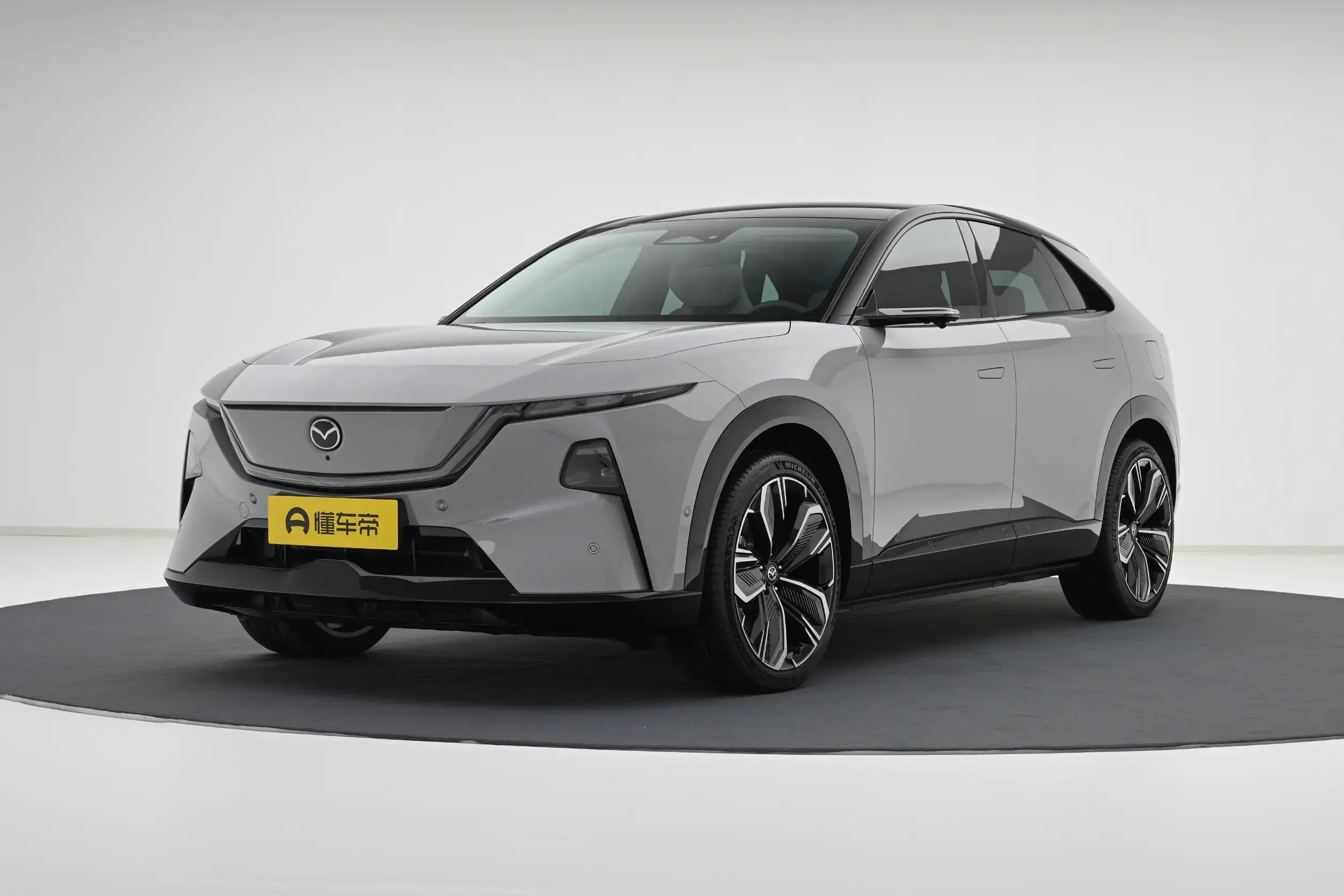 Mazda EZ-60 Hybrid